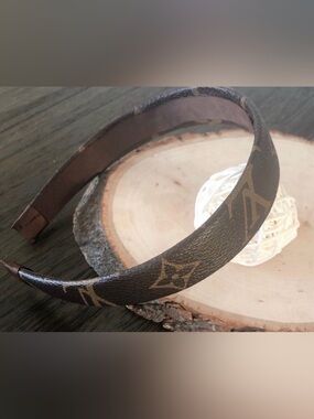 LV-custom made 1" headband